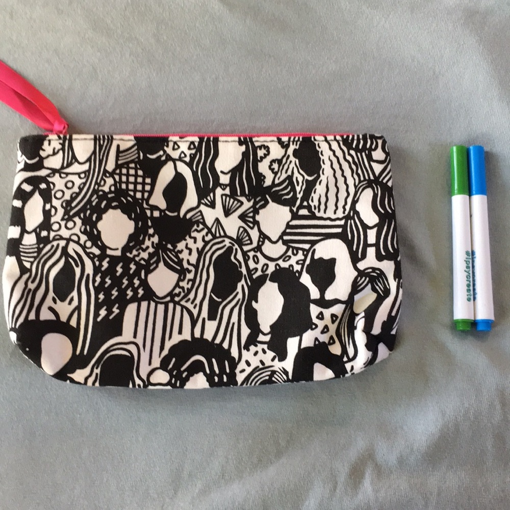 color it yourself travel pouch!